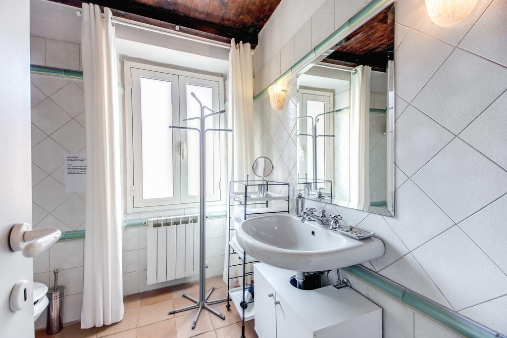 Frangipane Apartment Rom Rum bild