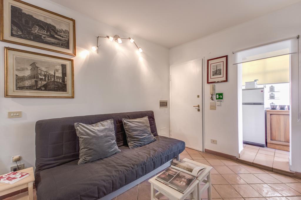 Frangipane Apartment Rom Rum bild